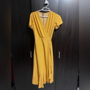 Yellow Wrap Dress - Wmns Lrg